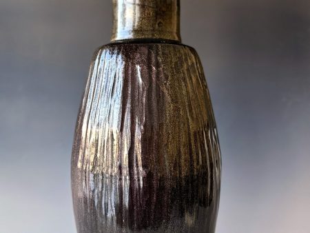 THE Vase Online now