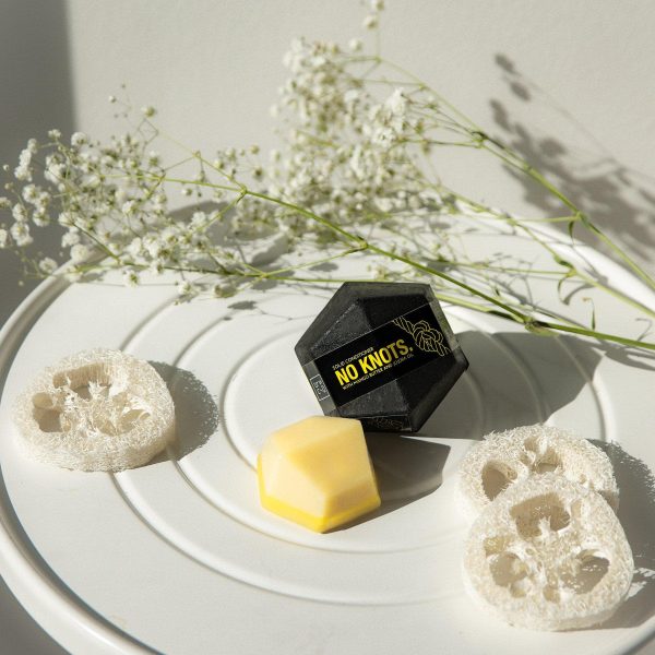 NO KNOTS Mango Butter + Citrus Conditioner Bar Sale